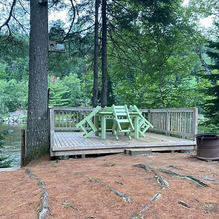 Riverfront Rustic Cottage Durham Bridge Exterior photo