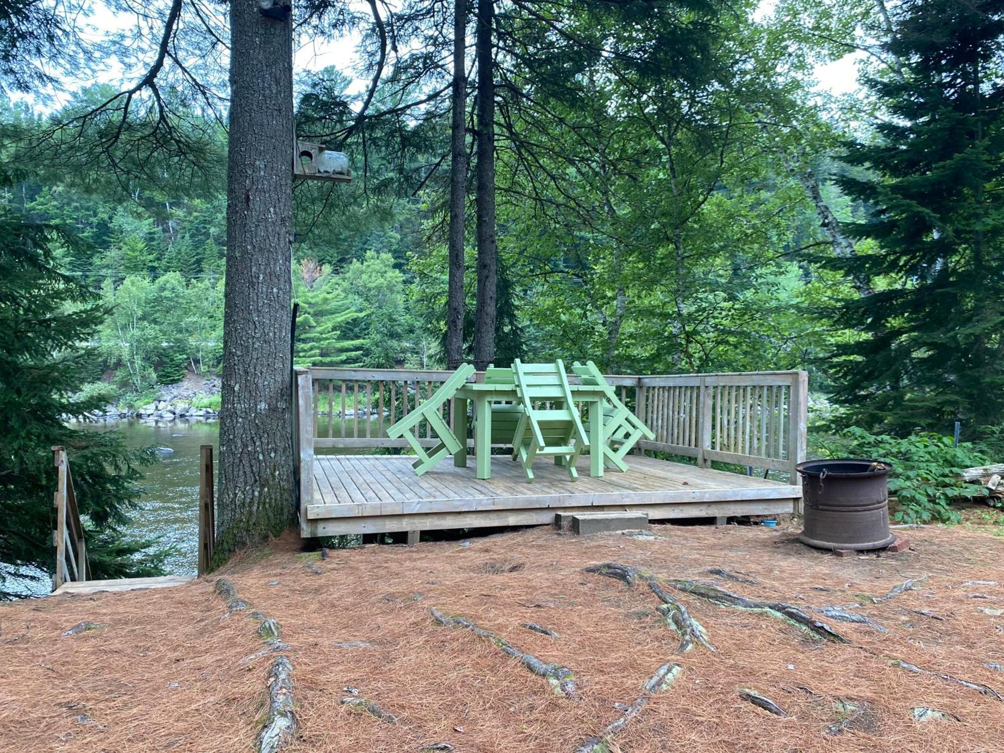 Riverfront Rustic Cottage Durham Bridge Exterior photo